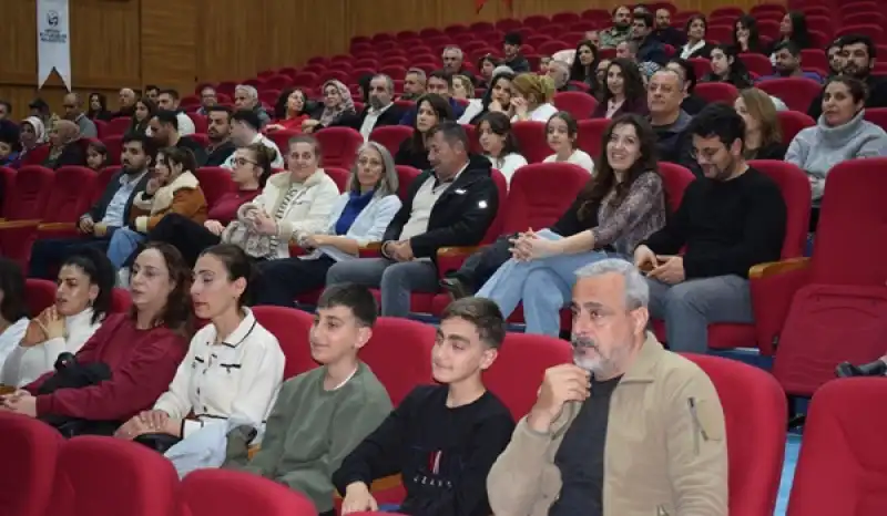 Dünya Tiyatro Gününde HBB’den Anlamlı Etkinlik