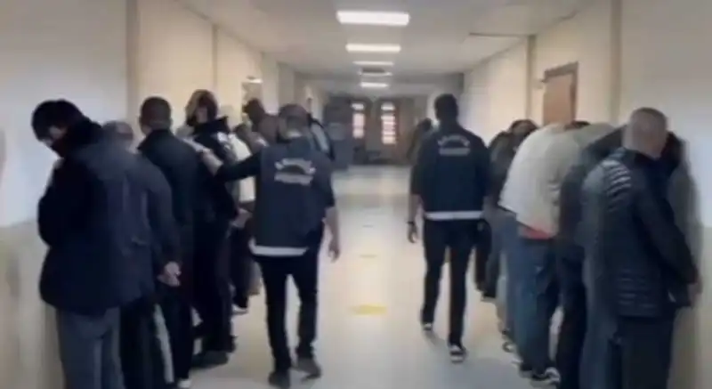 Kırıkhan’da Kumar Baskını!