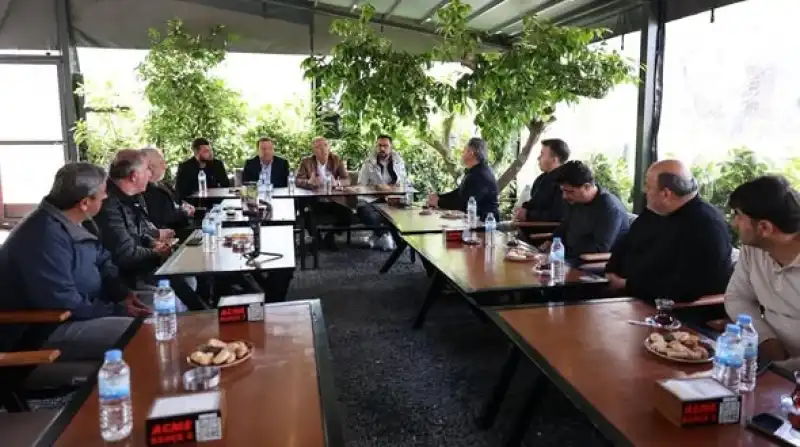 Yapar: Esnafımızın Yanındayız, Yalnız Bırakmayacağız