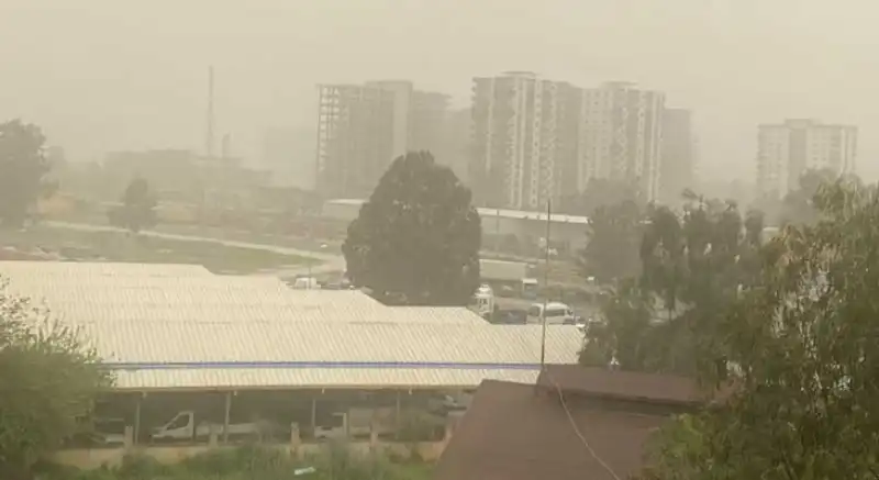 Hatay’ı Libya’dan Gelen Çöl Tozu Kapladı!