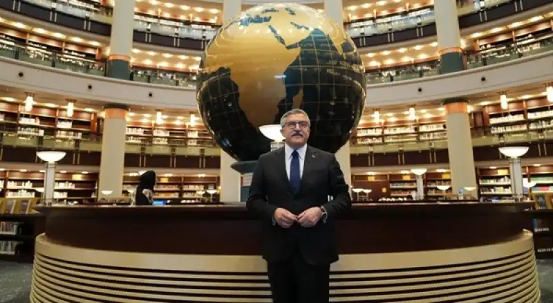 Yayman, AK Kütüphane’ndeki Etkinliğe Katıldı