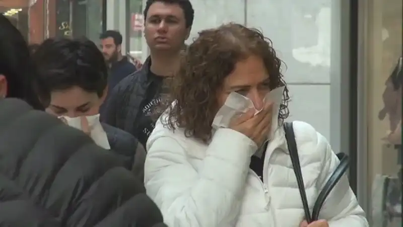 Vatandaştın Toz Taşınımına Maskeli Tedbir!