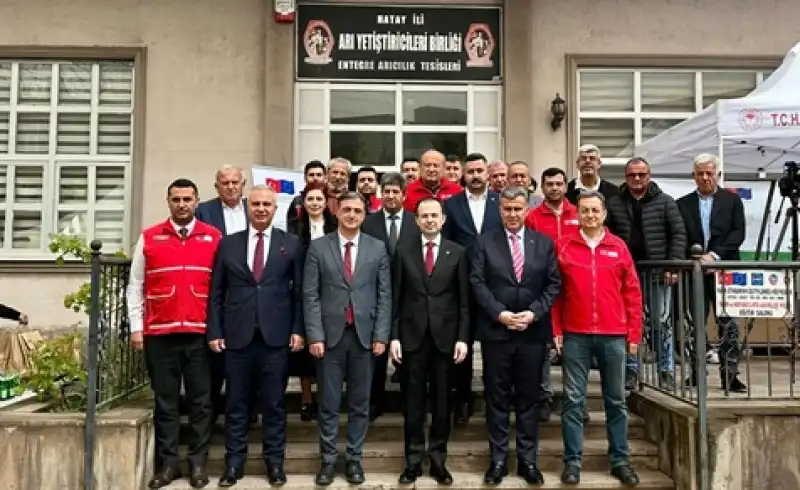 Hatay’daki Arı Yetiştiricilerine Bal Gibi Destek!