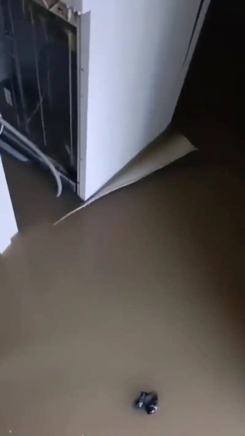 Amanos Kent Konteyner Sular Altında Kaldı!