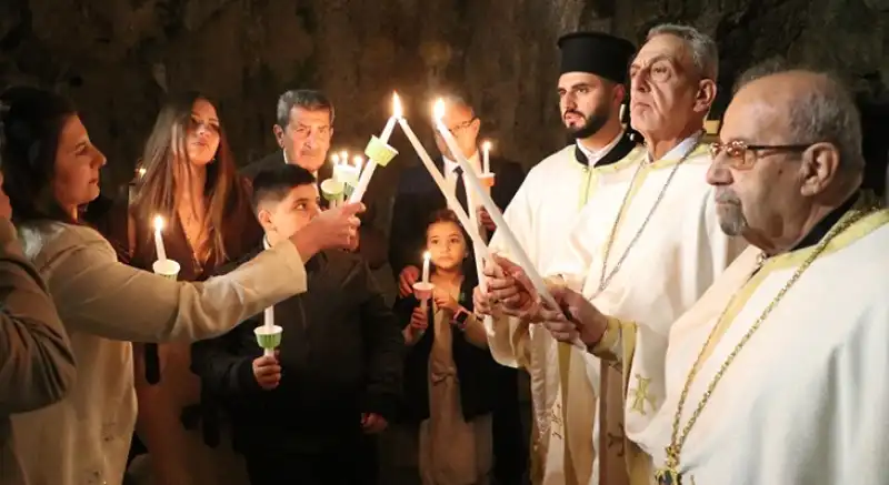 Antakya Da Paskalya Saint Pierre’de Kutlandı