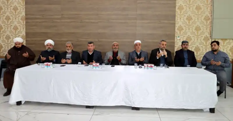 Merhume Hacı Zinet Abay İçin Hatm-i Şerif Programı Düzenlendi