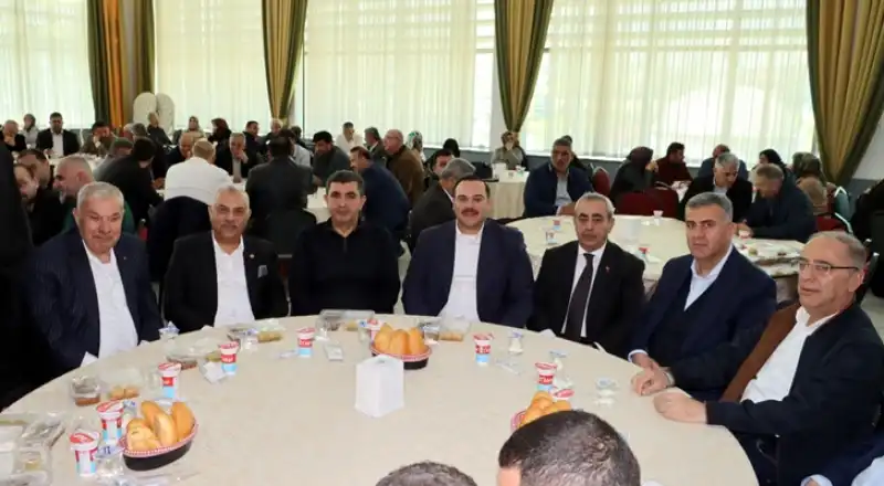 Merhume Hacı Zinet Abay İçin Hatm-i Şerif Programı Düzenlendi