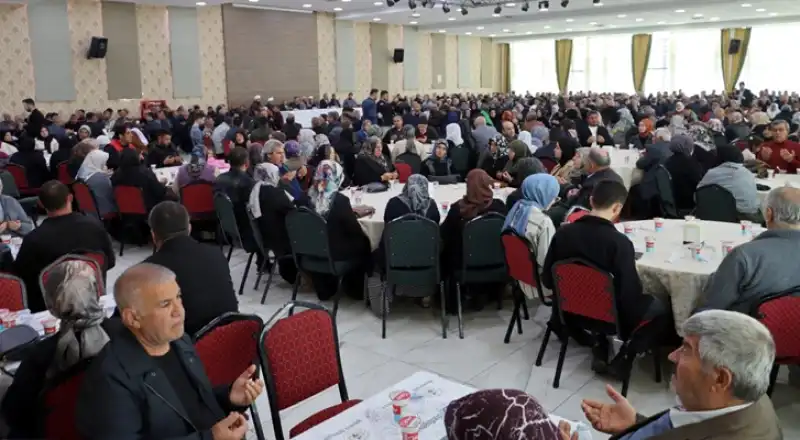 Merhume Hacı Zinet Abay İçin Hatm-i Şerif Programı Düzenlendi