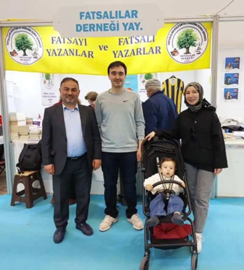 Ankara’da Edebiyat Rüzgârı: Çetin Orhanlı’ya Yoğun Ilgi