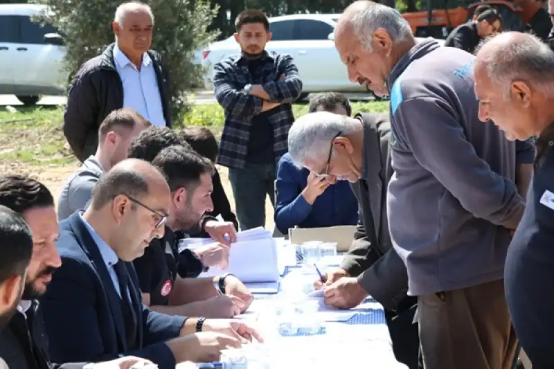Kırıkhan Karamağara’da Köy Evleri Hak Sahiplerine Teslim Edildi