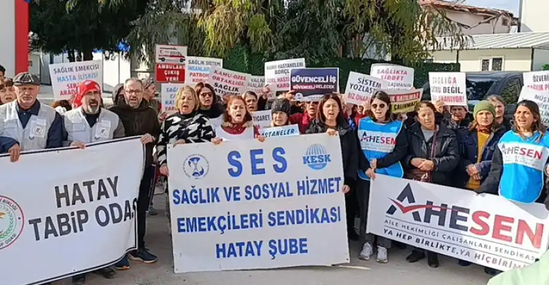 Hatay’da Sağlık Emekçilerinden Yeni Düzenlemeye Tepki: “Bu Politika Halk Sağlığını Değil, Baskıyı Artırır”