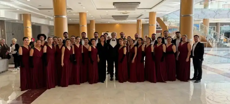 Hatay Büyükşehir Belediyesi çok Sesli Korosu’na ödül