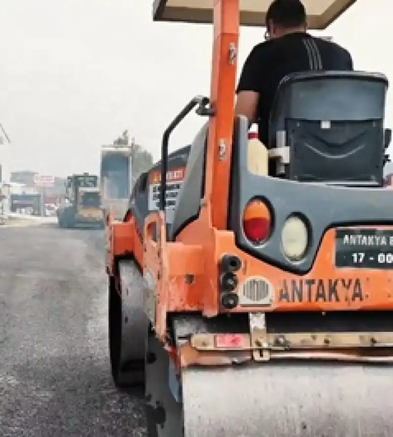 Yeni Sanayi Sitesi’nde Asfalt çalışmaları