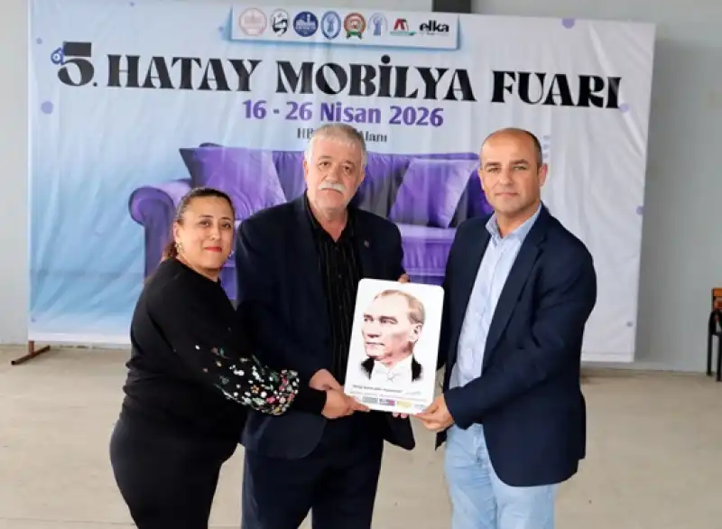 Katırcıoğlu Medya’dan Basın Temsilcilerine Atatürk Posteri Hediyesi