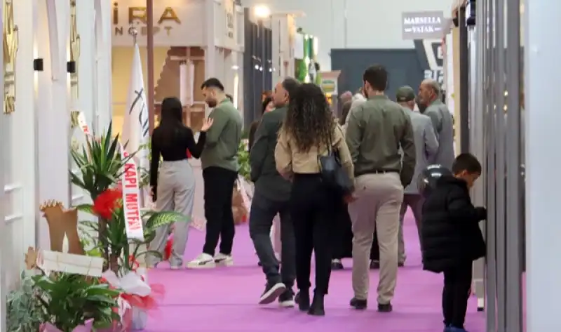 5. Mobilya Fuarı Ziyaretçi Akınına Uğradı