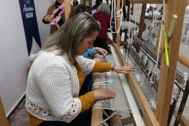 Unutulmaya Yüz Tutan Dokuma Sanatı Yeniden Hayat Buluyor