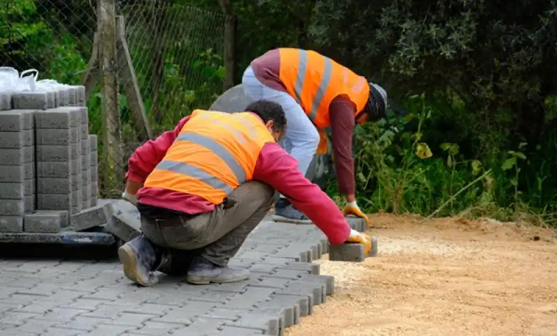 Defne Belediyesinden Parke çalışmaları