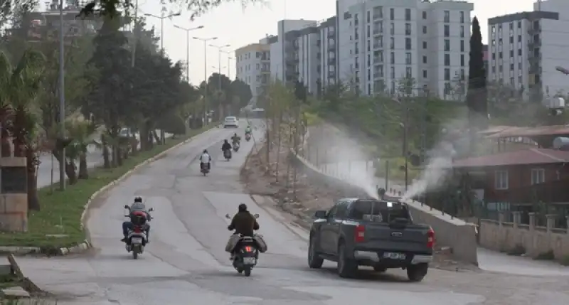 HBB’den 15 Ilçede Kesintisiz Ilaçlama