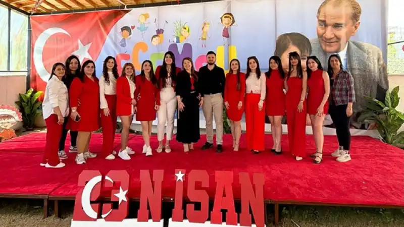 Ecemsu Anaokulunda 23 Nisan Coşkusu Duygu Dolu Anlara Sahne Oldu