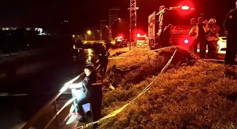 Demir Korkuluklara Çarpan Sürücü Yaşamını Yitirdi!