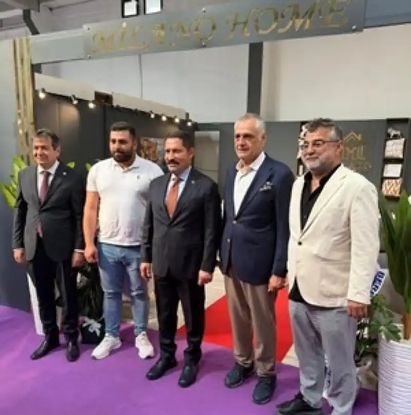 Maksatlı Çinçin Yılmaz Mobilya Fuarında