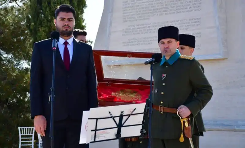 111 Yıl Sonra 57. Alay Sancağı Yeniden Teslim Edildi
