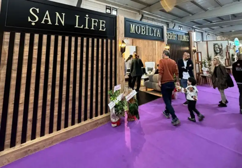 Şerif Yılmaz Mobilya, 5. Mobilya Fuarı’nda Yoğun İlgi Gördü