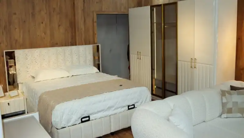 Şerif Yılmaz Mobilya, 5. Mobilya Fuarı’nda Yoğun İlgi Gördü