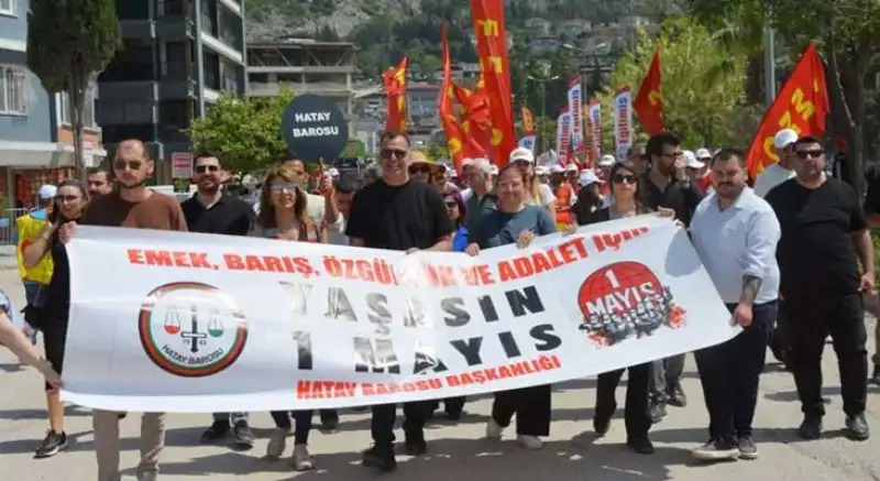 Hatay’da 1 Mayıs Coşkusu Sokaklara Taştı