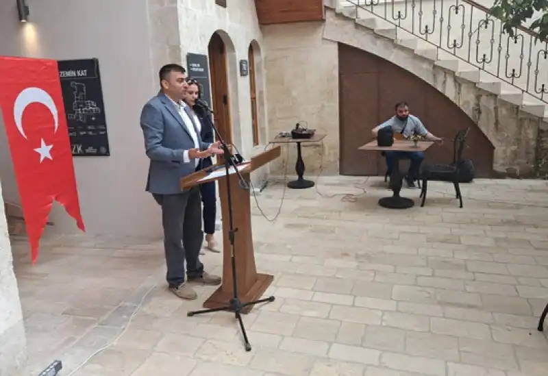 Hatay, Şiir Ve Türkülerle Küllerinden Doğuyor