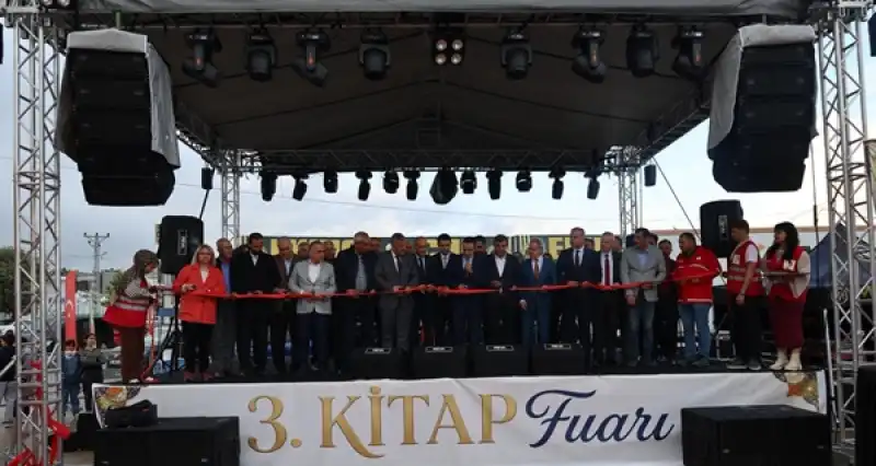 Kırıkhan’da Kültür Ve Edebiyat Buluşması: 3. Kitap Fuarı Açıldı
