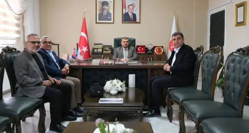 Mustafa Erdoğan Ve Beraberindeki Heyetten Müftü Şafak’a Ziyaret