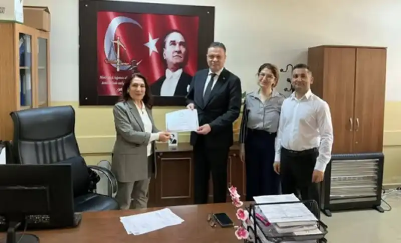 HESOB Başkanı Aziz Fatih Yılmaz Mazbatasını Alarak Göreve Başladı
