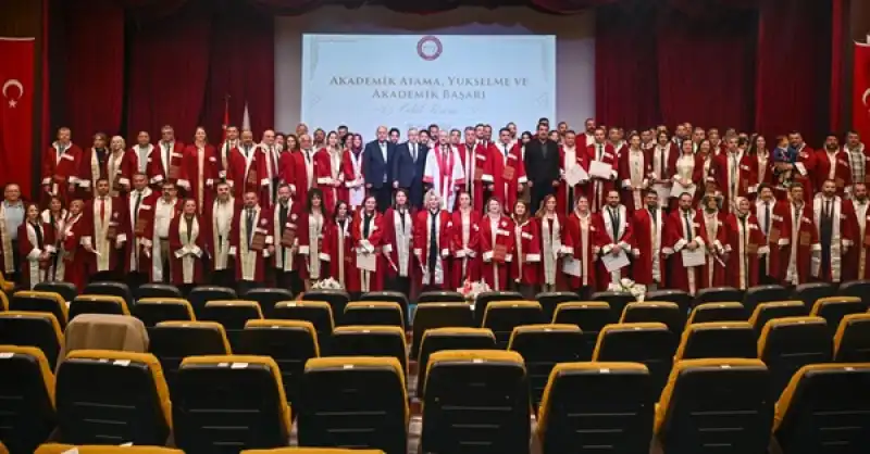 Hatay Mustafa Kemal Üniversitesinin Gurur Günü: Akademik Atama, Yükselme Ve Başarı Ödül Töreni