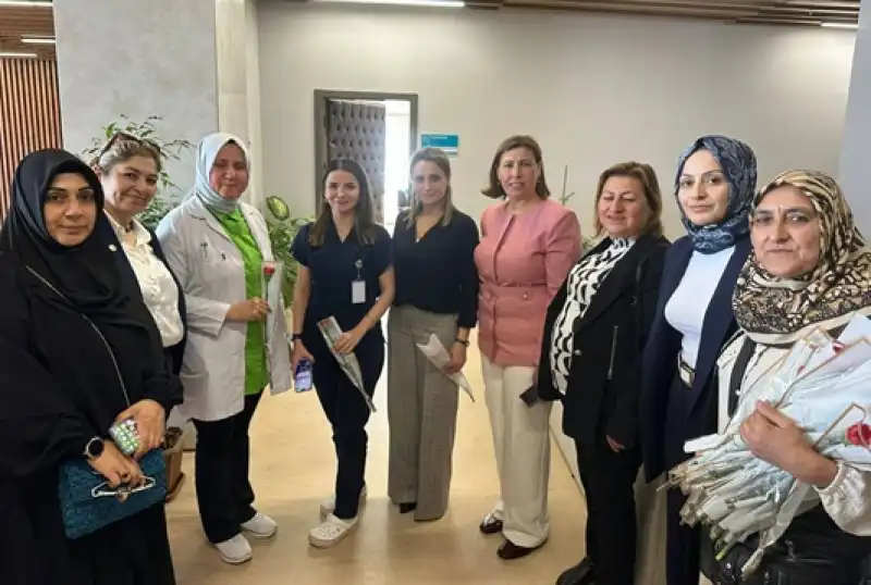 Hatay KAÇEP’ten Anlamlı Ziyaret: Ebeler Ve Anneler Unutulmadı