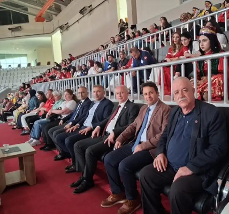 Hatay’da KYK Yurt Lig Halk Oyunları Finali Coşkuyla Tamamlandı