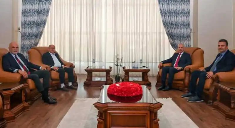 Hatay’da ‘teknik Ve Tarım Bilimleri OSB MYO’ Için Imzalar Atıldı