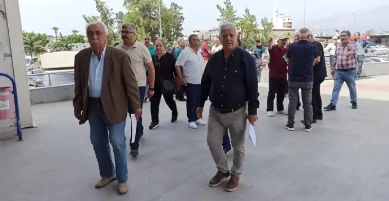 Emekliler Seyyanen Zammı Yargıya Taşıdı
