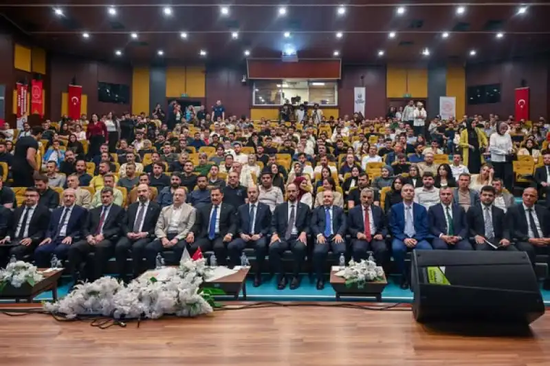Rektör,MKÜ’yü Anlattı: