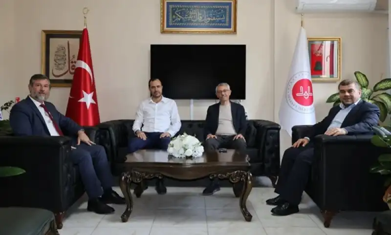 Topçu, Ünlü Ve Gülistan’dan Şafak’a Ziyaret