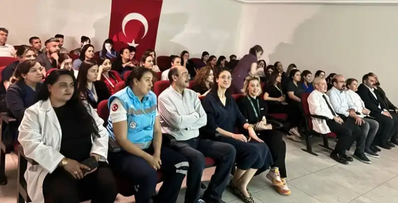 Samandağ Devlet Hastanesi’nde “şifa Veren Ellere” Anlamlı Kutlama