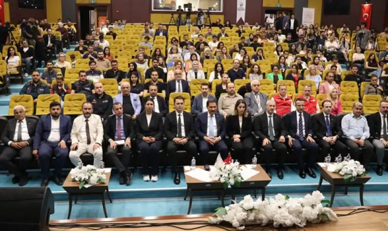 “Krizden Kalkınmaya: Afet Yönetiminde Hatay Modeli” çalıştayı Tamamlandı