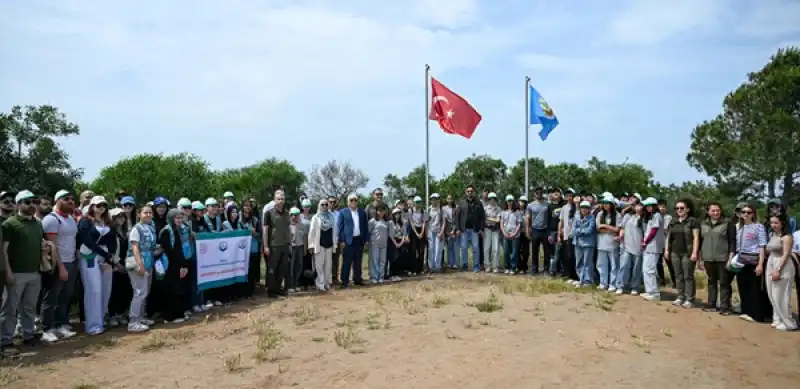 Akyatan’da Deniz Kaplumbağalarının Yaşam Alanlarına Yönelik Farkındalık Etkinliği Düzenlendi