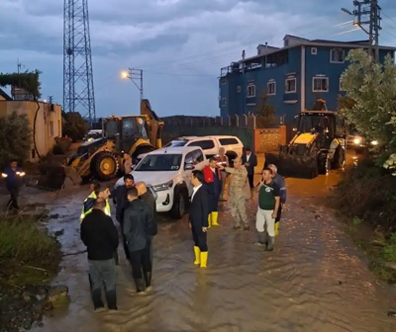 HBB’den Yoğun Yağışa Karşı Sahada Anında Müdahale
