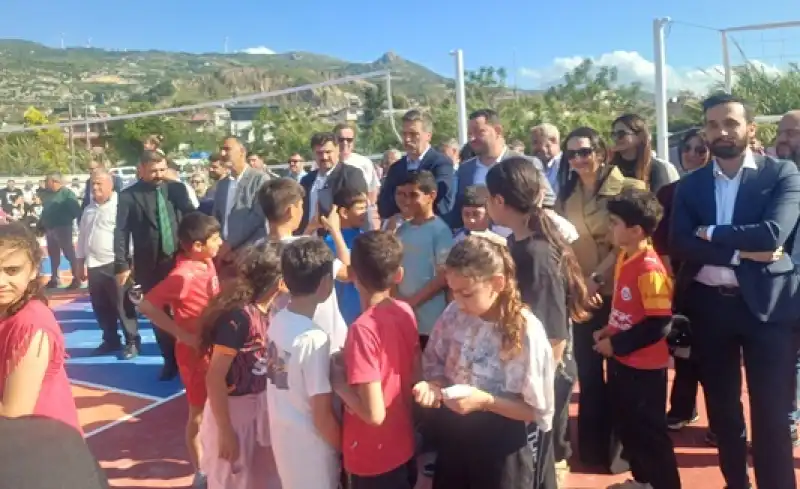 Depremde Kaybedilen Voleybolcuların İsimleri Anıt Parkta Yaşayacak