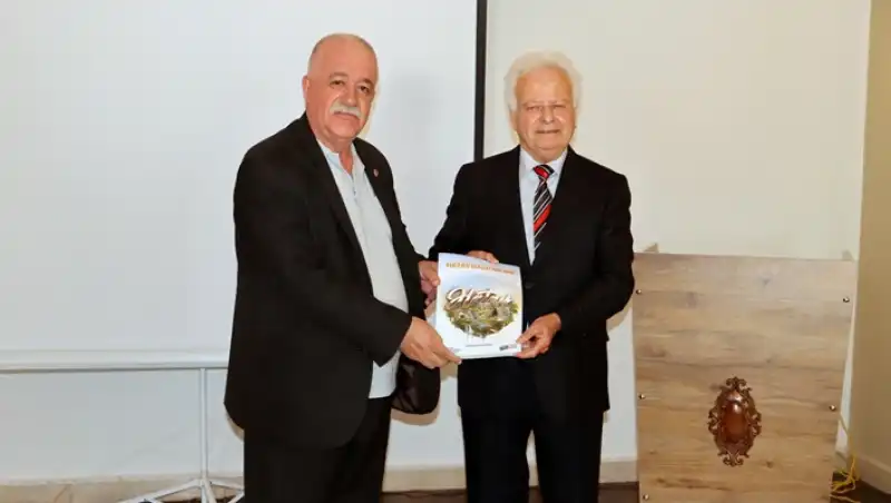 “Hatay Halk Bilimi” Akdeniz Sanat Günleri’nde Takdim Edildi