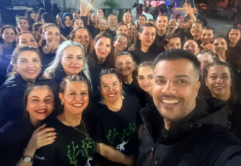 Antakya Için Dans Et Topluluğu Sanatla Umut Oluyor