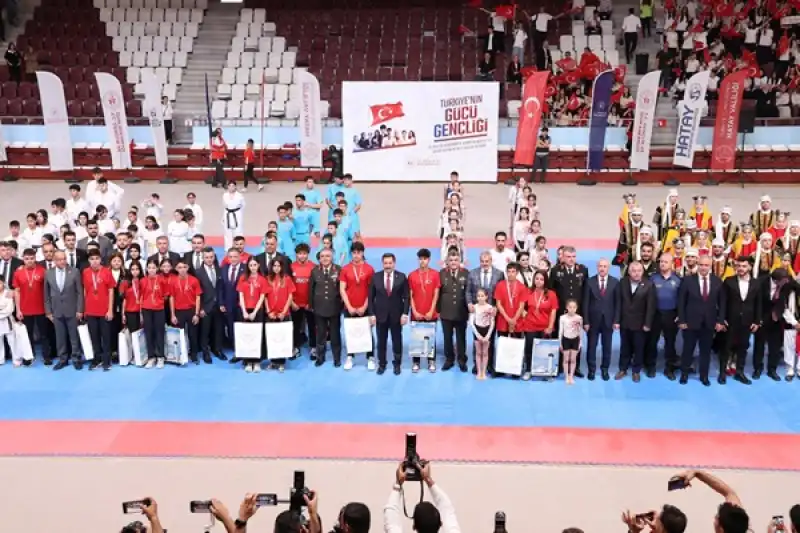 19 Mayıs Atatürk’ü Anma, Gençlik Ve Spor Bayramı Hatay’da Coşkuyla Kutlandı