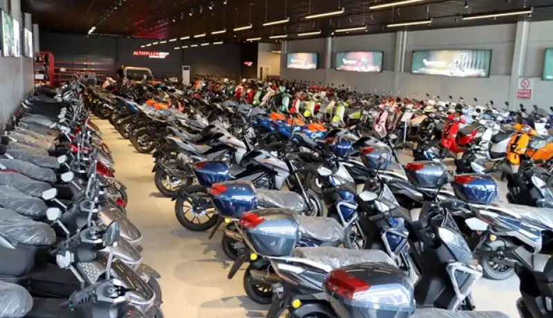Altıneller Motors Kısa Sürede Motor Tutkunlarının Adresi Oldu