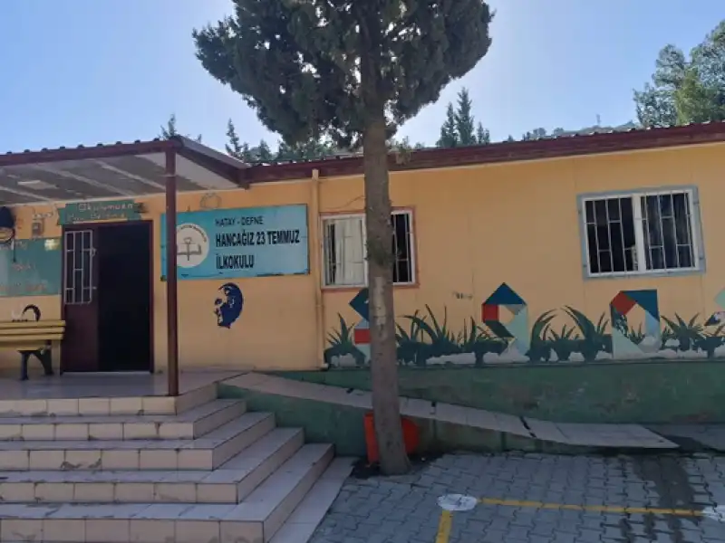 Hayatını Kaybeden Minik Güneş'in Ismi öğretmenin öncülüğüyle Hatay'da Yaşayacak